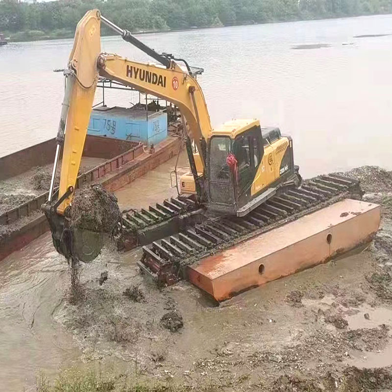 河南浅滩开发水挖掘机